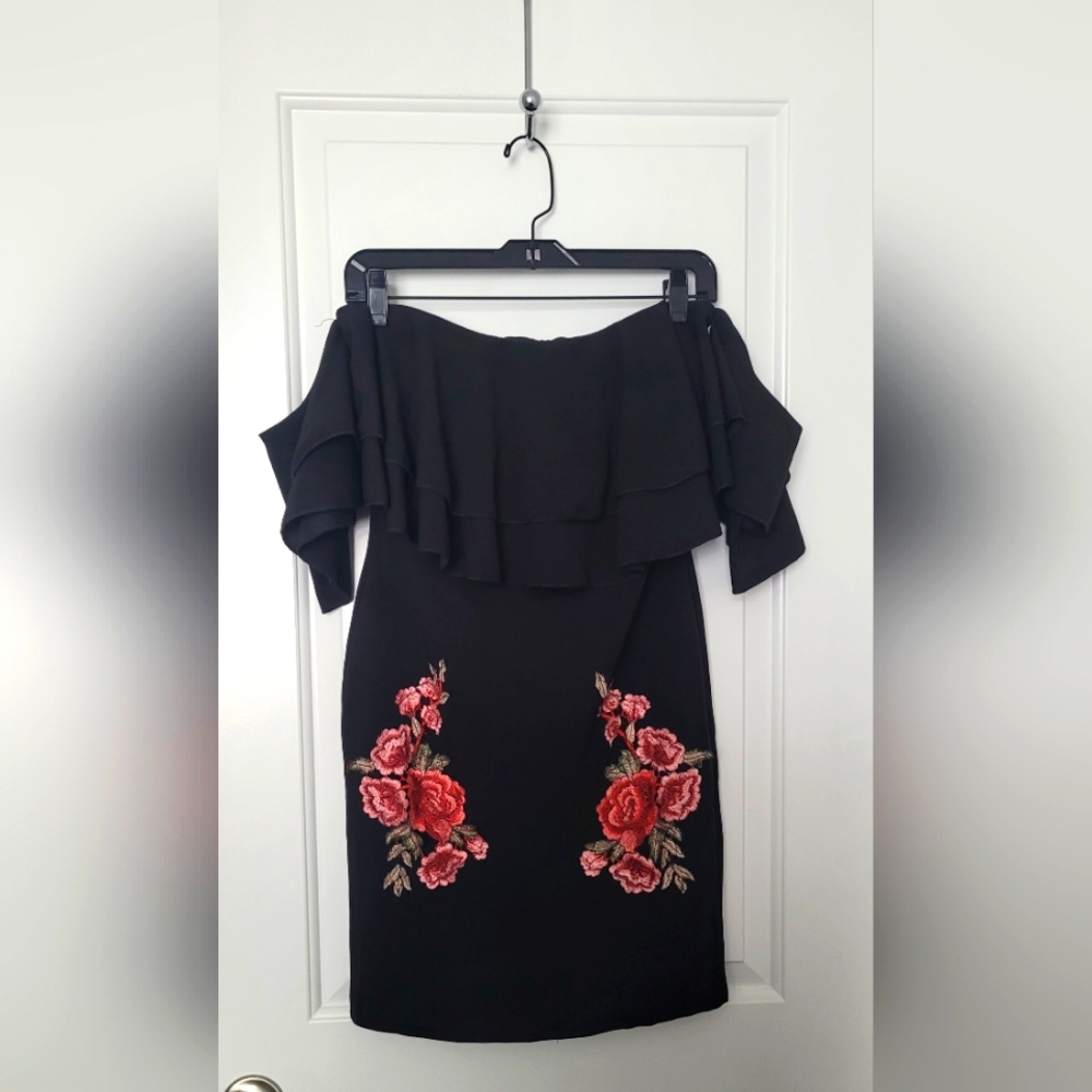 YaYa & co. Cold Shoulder Strapless Cocktail Dress Size Large